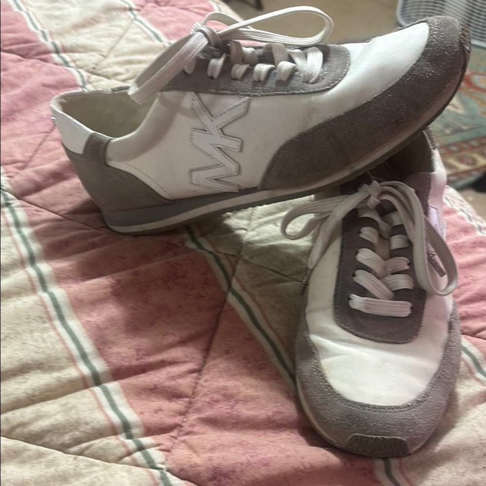 Vintage Michael kors White and Gray suede leather Sneakers